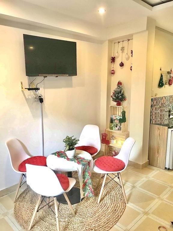 Khách sạn Ehome Saigon Gao TP. Hồ Chí Minh